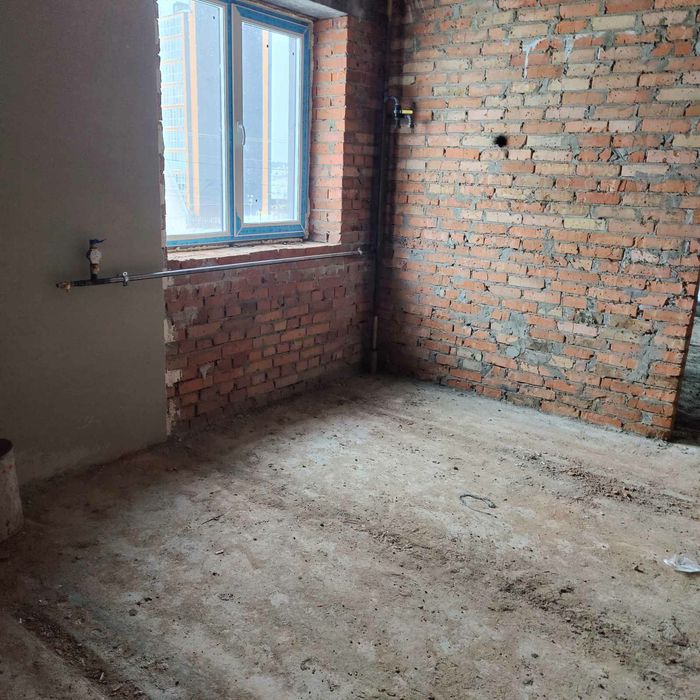 Продам 1 км квартиру район Аграрного університета