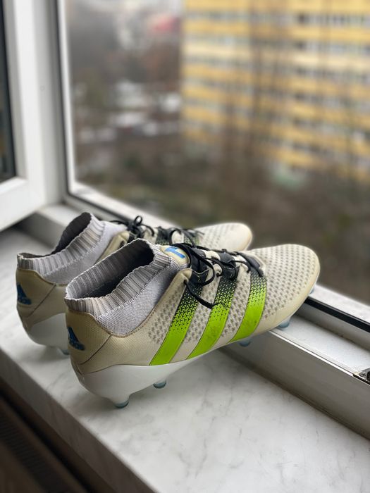 Buty piłkarskie Adidas ACE 16