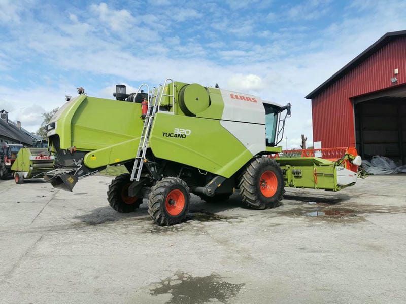 Продам комбайн Claas Tukano 320