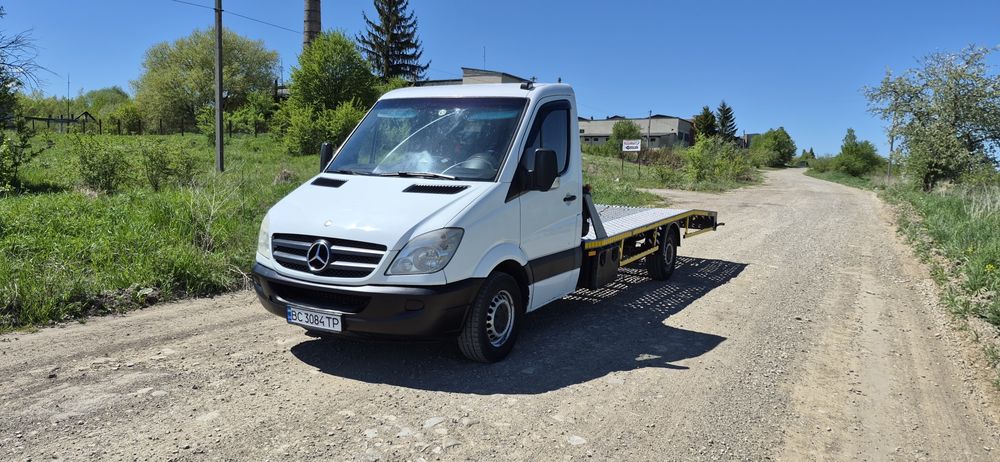 Евакуатор Sprinter 315