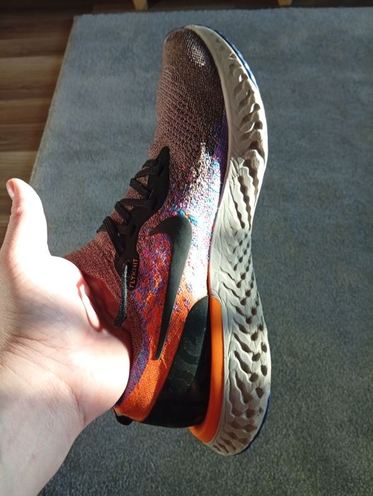 Sprzedam buty Nike Epic React Flyknit