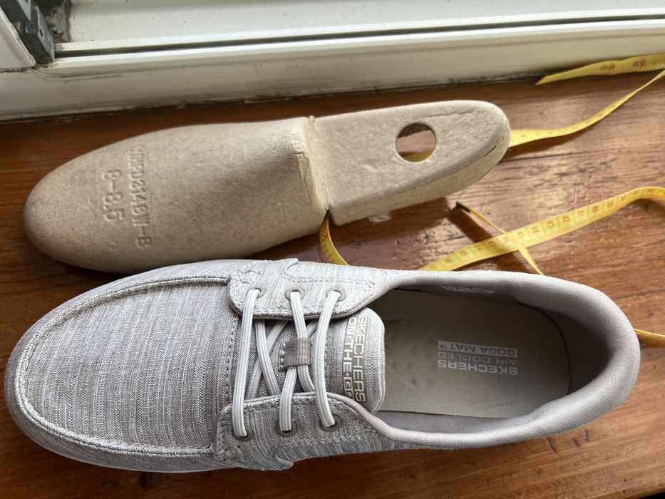 Мокасини жіночі Skechers розмір 8 (нові)