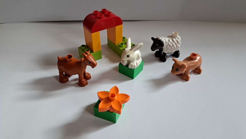 Lego Duplo - 10522 - zwierzątka na farmie