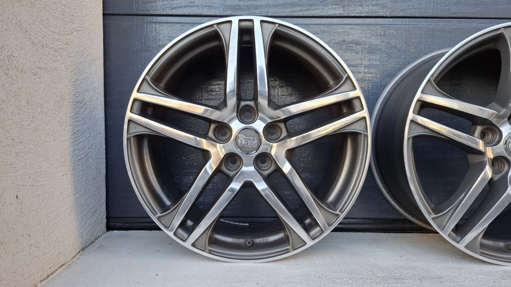 4x Alufelgi 18" Audi 5x112 VW Skoda