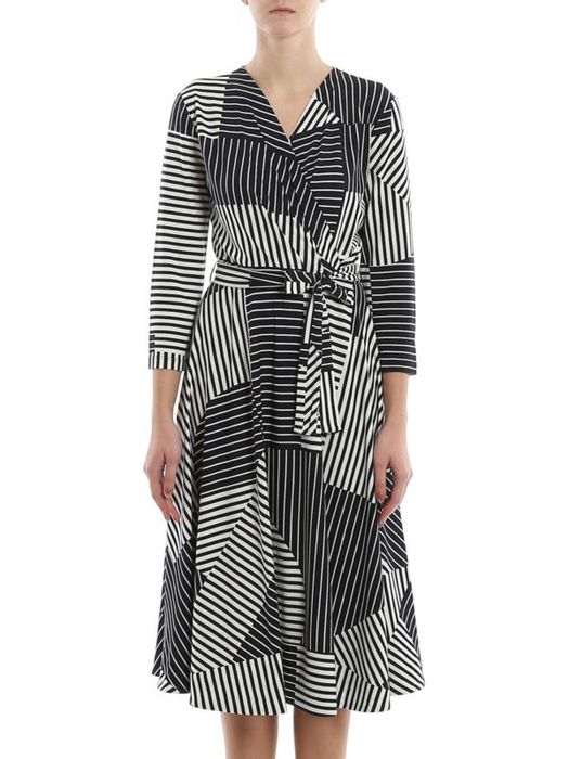 Нова сукня Weekend Max Mara