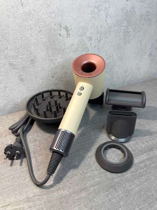 Фен Дайсон (Dyson) на 5 насадок для волосся