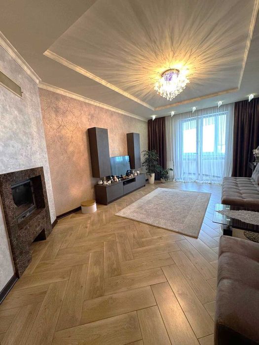 Продаж затишної квартири з ремонтом лише по 950 дол. за метр в Пустомити