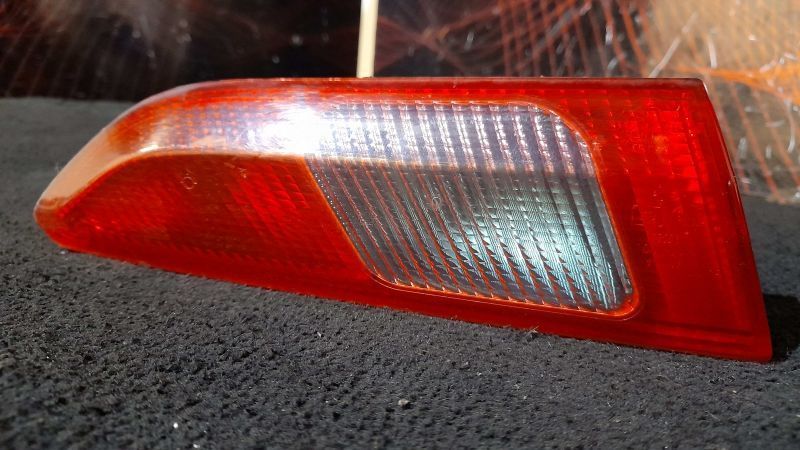 Farolim Stop Esquerdo Mala Alfa Romeo 156 (932_)