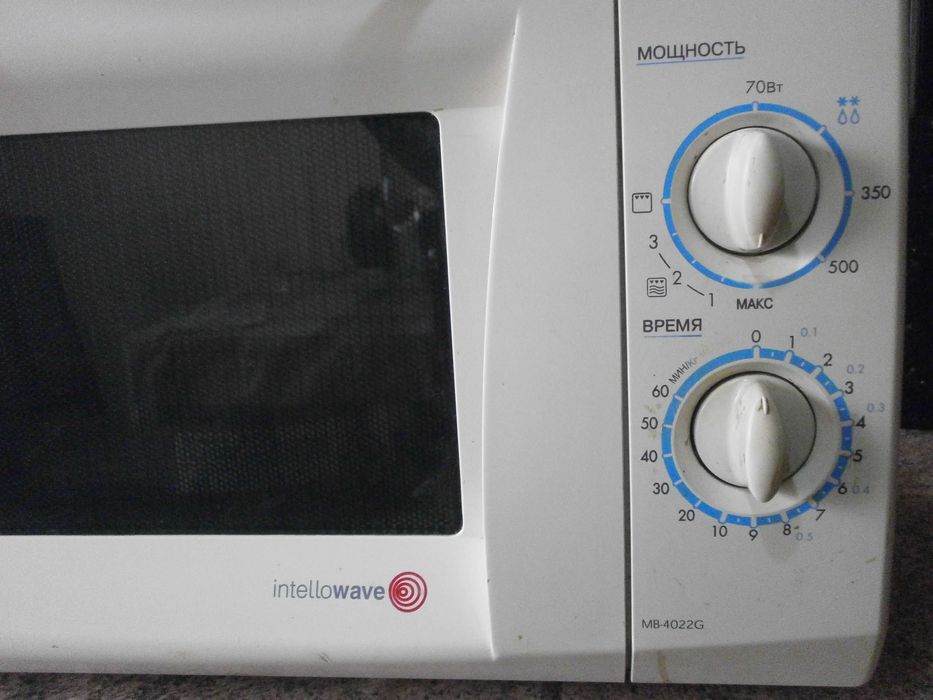 Микроволновка LG MB-4022G с грилем робоча