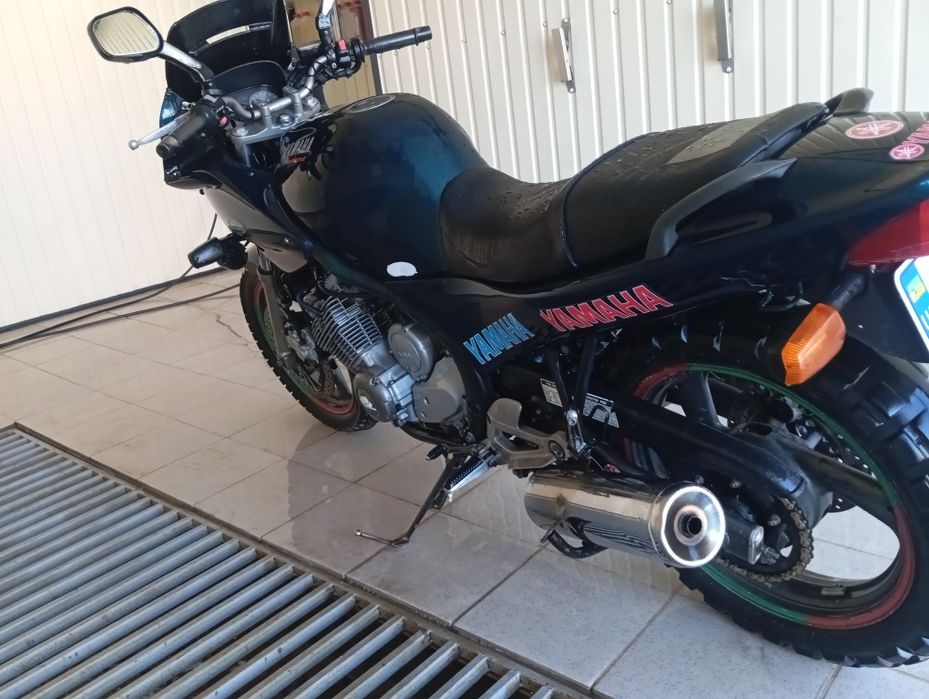 Ямаха Диверсія 600куб