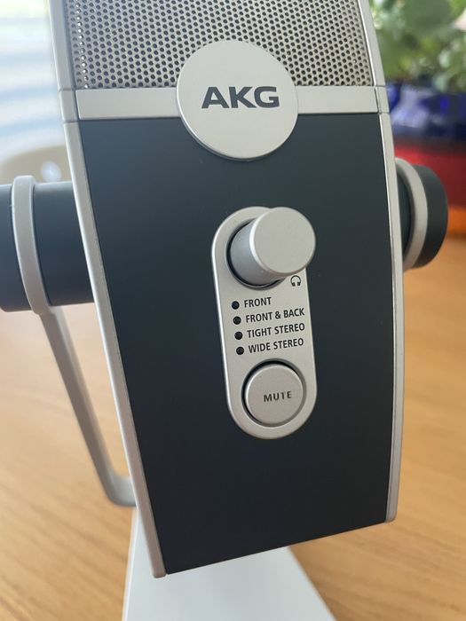 Microfone USB multimodal AKG Lyra