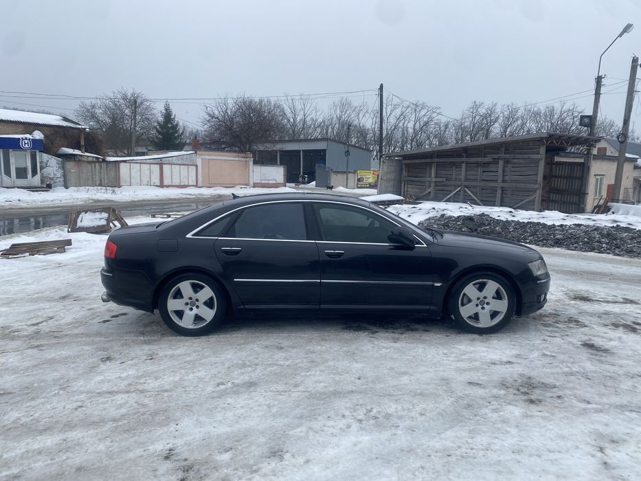 Ауді А8 Д3 4.0 дизель. Хороший стан