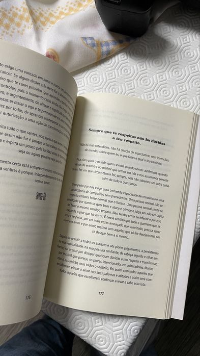 Livro AMA-TE - GUSTAVO SANTOS