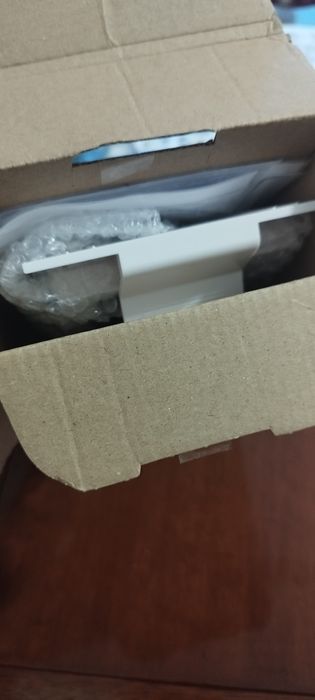 Zegar, budzik,pogodynka,podświetlany baterie i prąd-USB, nowy. LCD