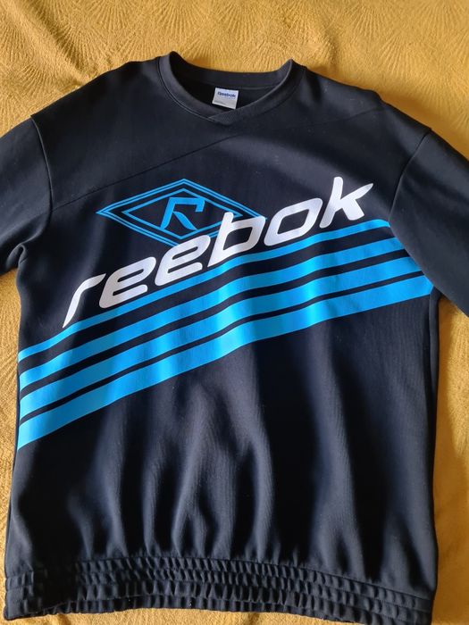 Bluza marki Reebok. Rozmiar M.