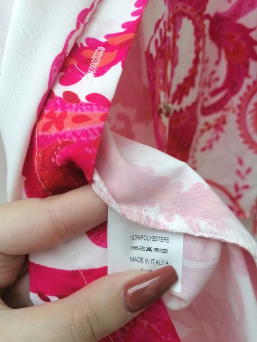 Blusa com Cornucópias