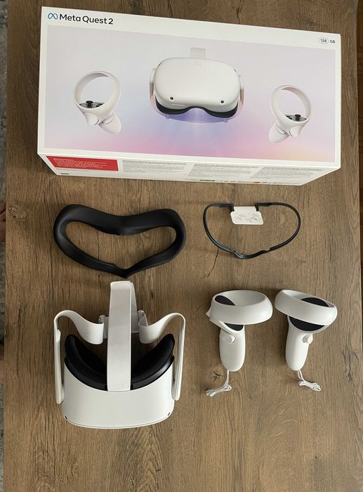 Gogle Vr Meta Quest 2 128 GB - KOMPLET, Stan bardzo dobry, futerał
