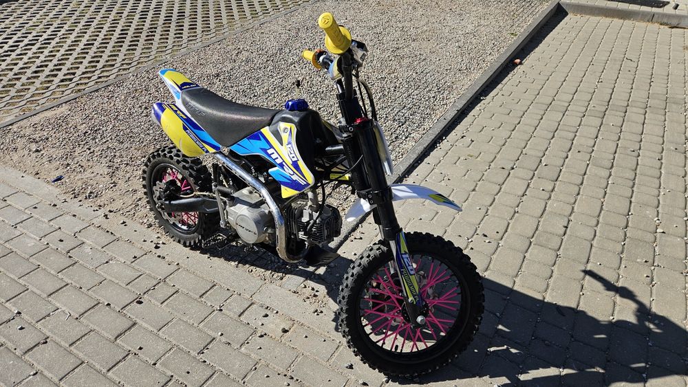 Motor Pitbike cross MRF120 9KM dużo dodatków