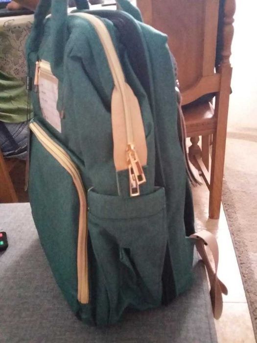 Mala de maternidade com berço/muda fraldas