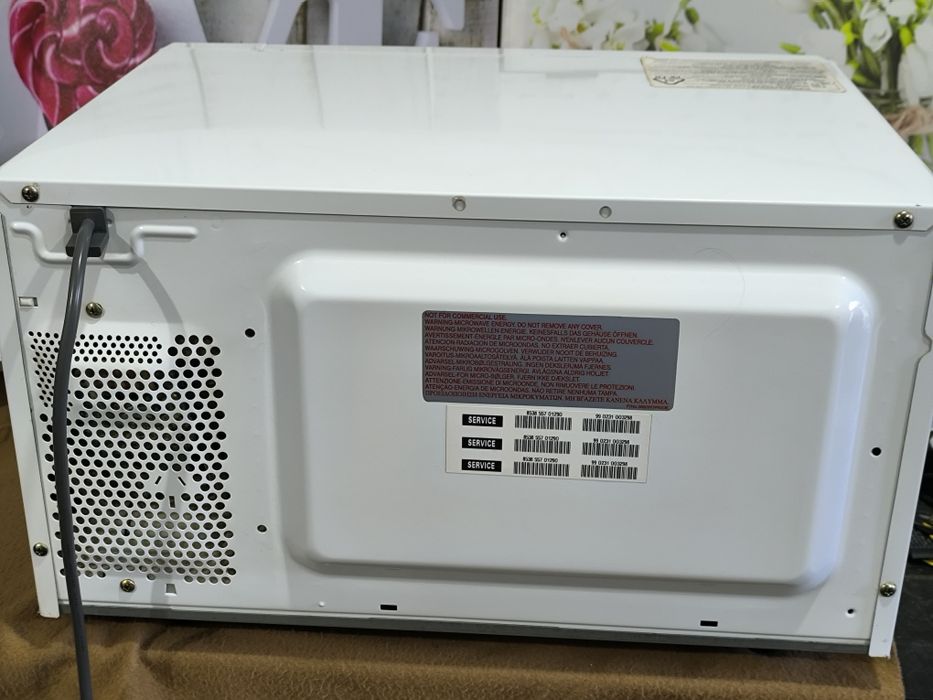 Microondas Whirlpool M557 Easytronic.