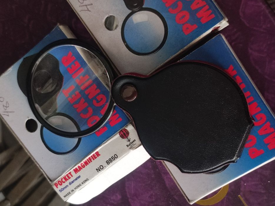 Lupa de bolso nova