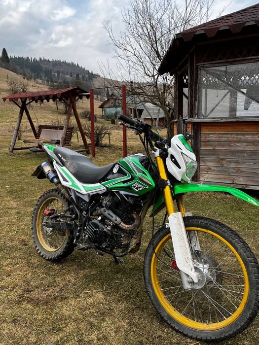 Продам сенке 250