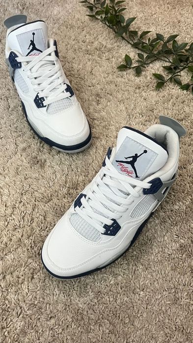 Nike Air Jordan 4 Retro Midnight Navy