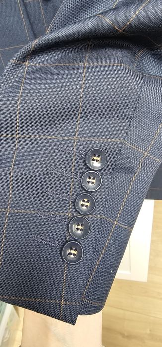 Garnitur męski 96/182 GARNITEX