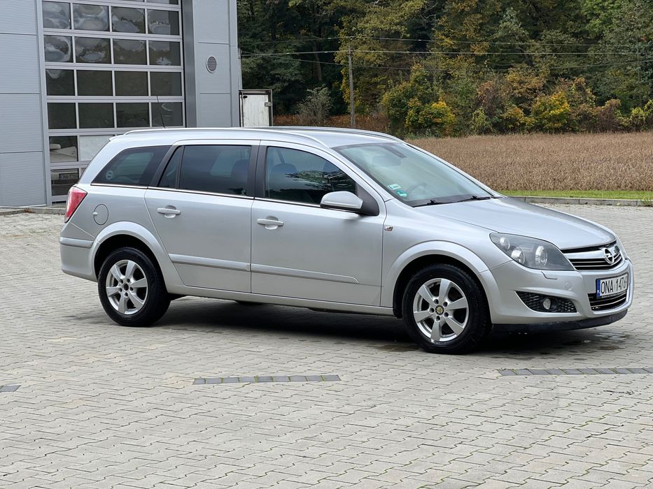 Samochód osobowy Opel Astra