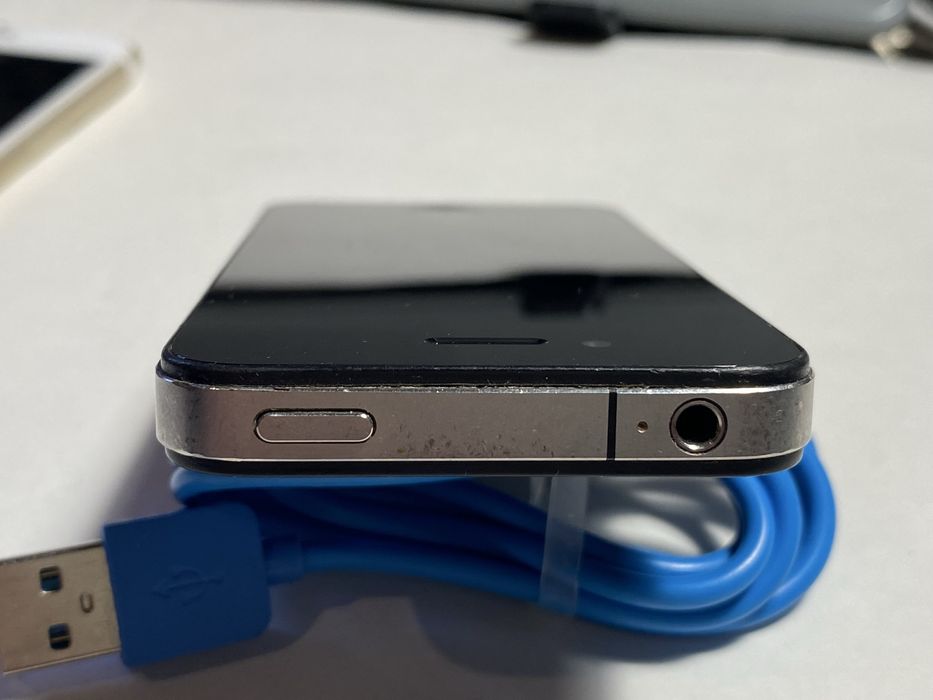 IPhone 4 8gb neverlock