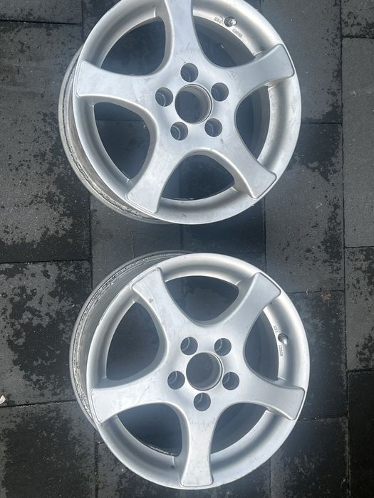 Felgi aluminiowe VW golf bora 14 2 SZT.