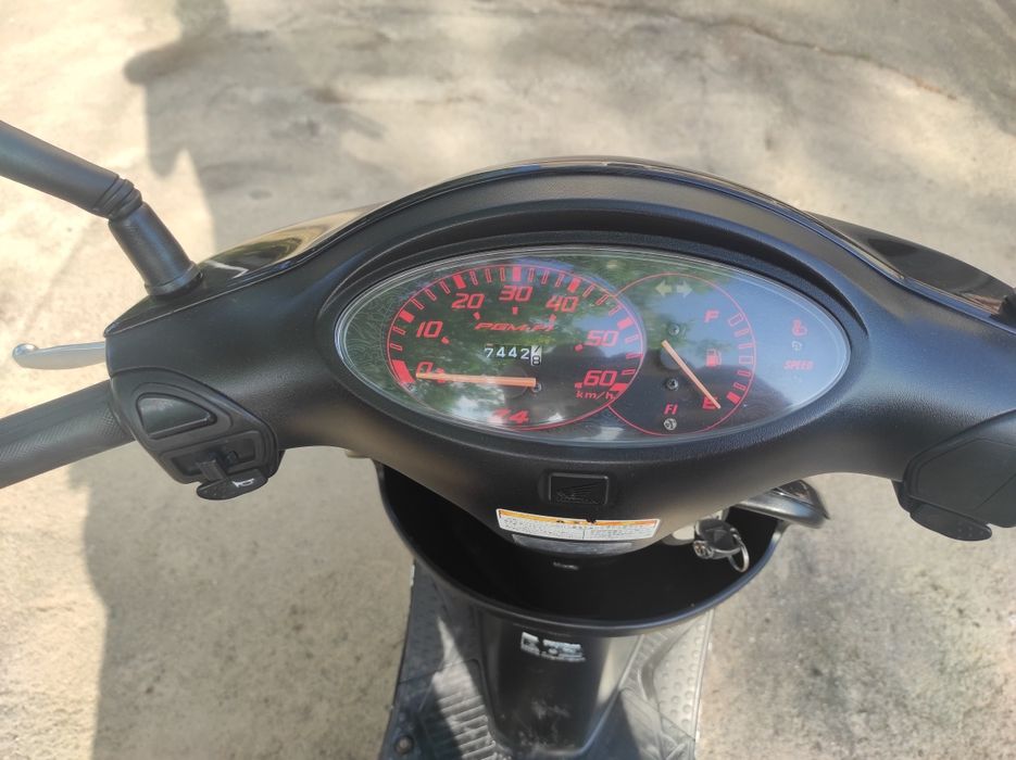 Продам Honda dio 63 z4