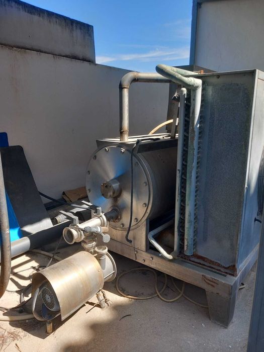 Unidade de refrigeração com corpo raspante