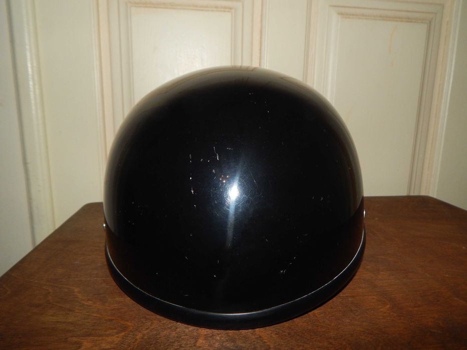 Мото шлем для мотоцикла вьетнамский черный классический шолом желудь