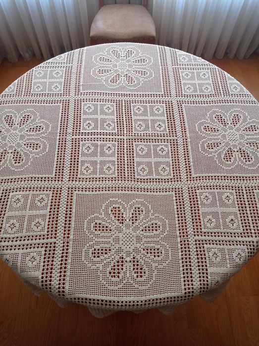 Toalha de mesa de renda manual