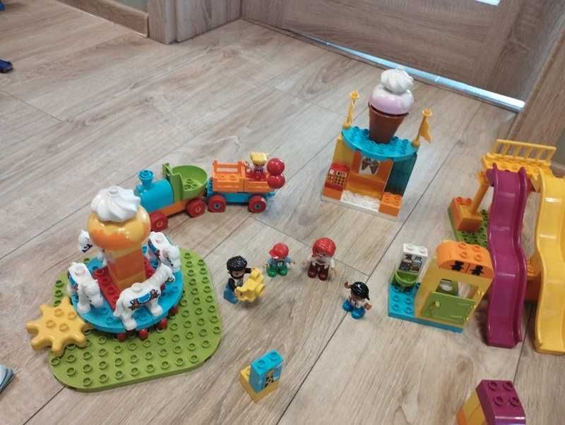LEGO Duplo Wesołe miasteczko