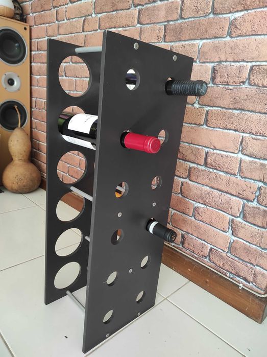 Garrafeira de chão , para 12 garrafas