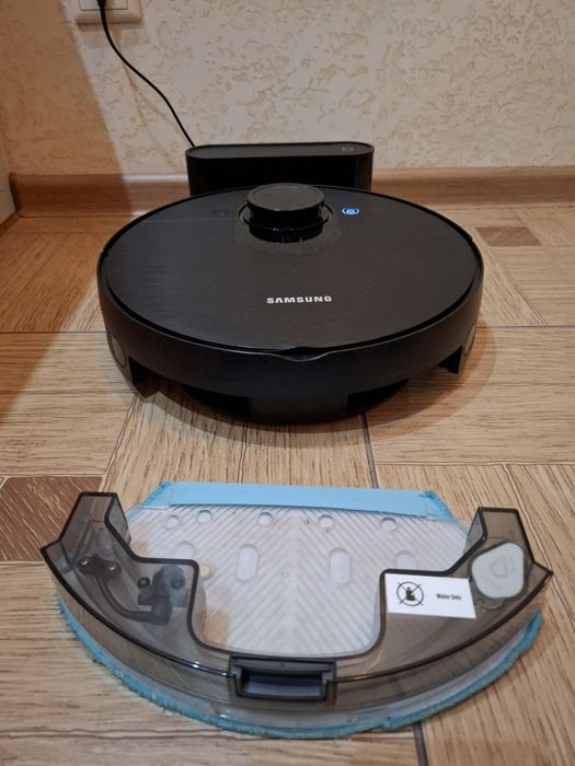 Робот пилесос Samsung VR 7700  Wi-Fi