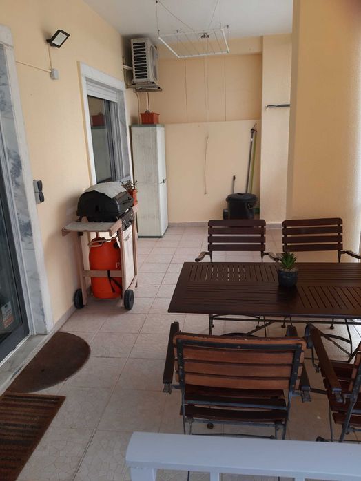 Apartamento T2 Urbanização Moinho do Guizo