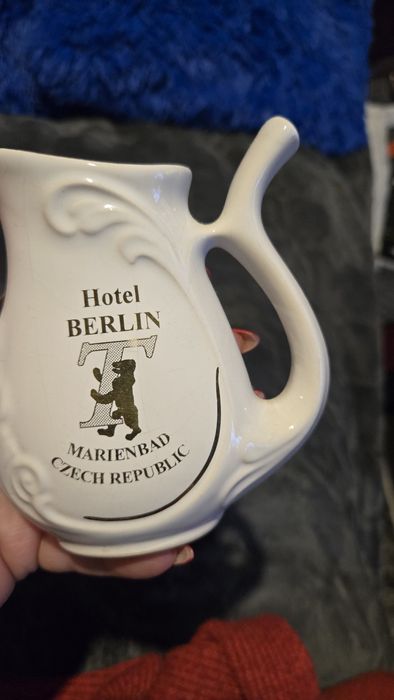 Pijałka kubek do picia.