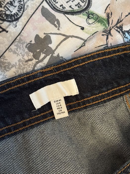 Джинсова спідниця міні H&M на ґудзиках (розмір M / L, EUR 40)