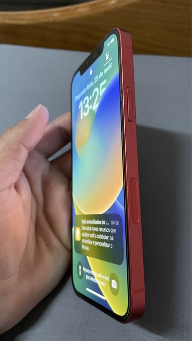 iPhone 12 red 64 gb