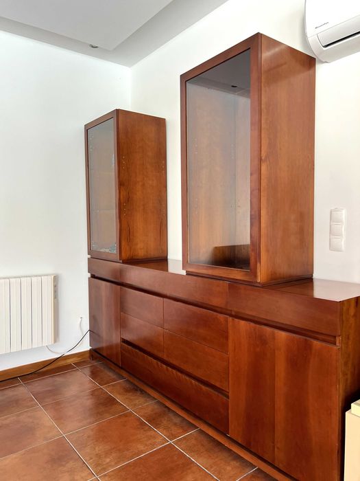 Conjunto de Móvel de TV com 2 Vitrines e Arrumação