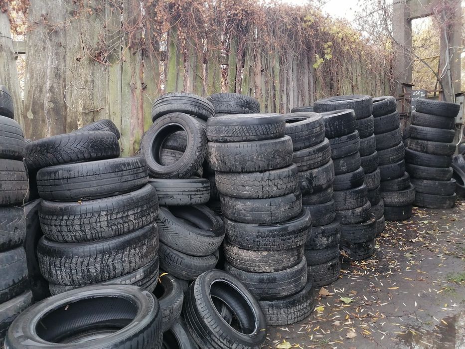 Отдам безплатно резину б/у