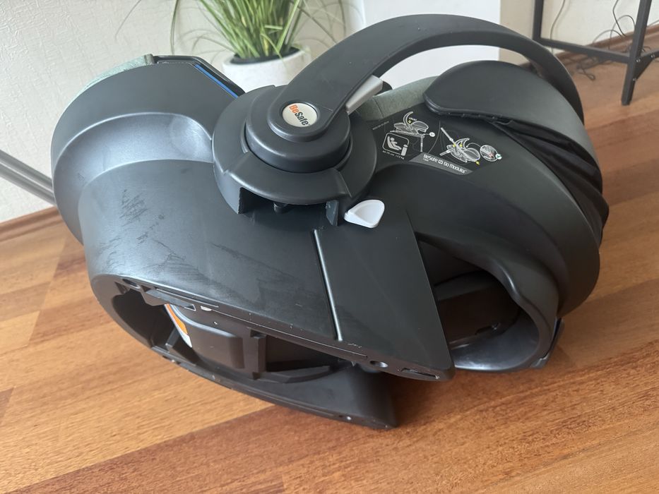 Продам автокрісло Besafe iZi Go Modular