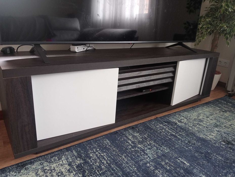 Móvel sala com Leds