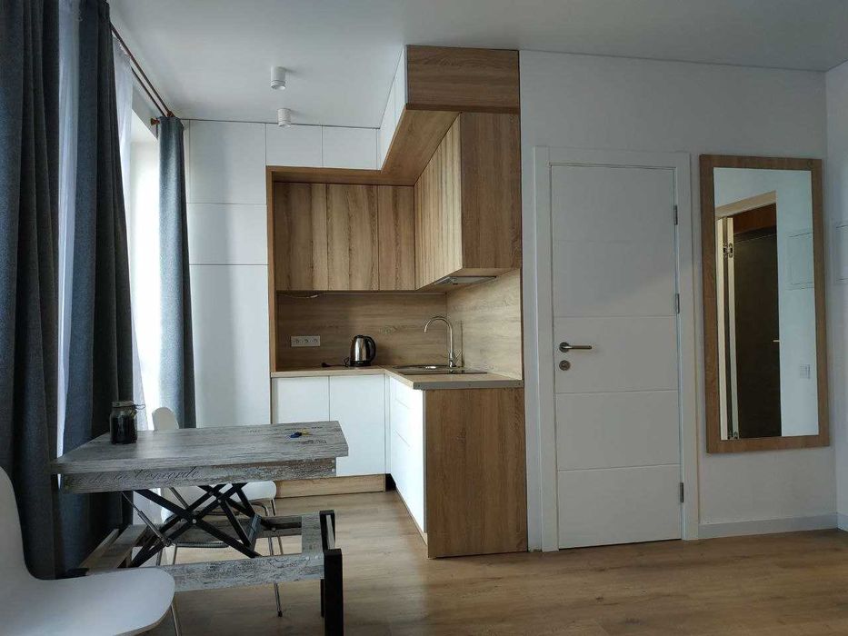 Оренда квартири, Індустріальна/НАУ ,24 кв м .Без коміссії !