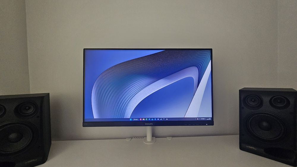 Monitor Philips 24" Full HD (243V) — Como Novo + Cabos e Suporte Originais