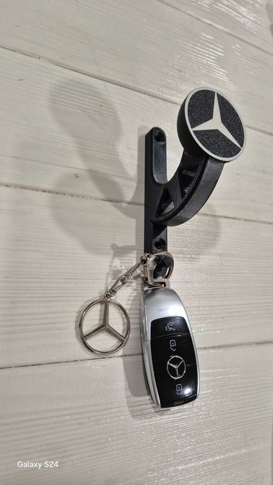 Cabide e Chaveiro Mercedes / Renault