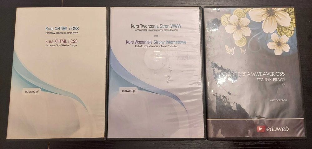 Płyty widoczne na zdjęciu Kursy